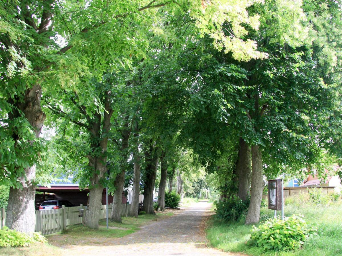 Holiday Home Boddenruhe Ummanz Exterior foto